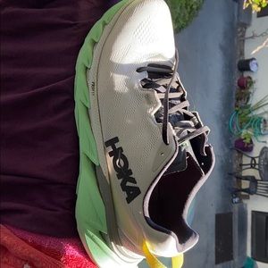 HOKA ONE ONE elevon 2 size 12 men’s newish